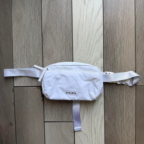 Athleta Handbags - Athleta white waist bag athletic